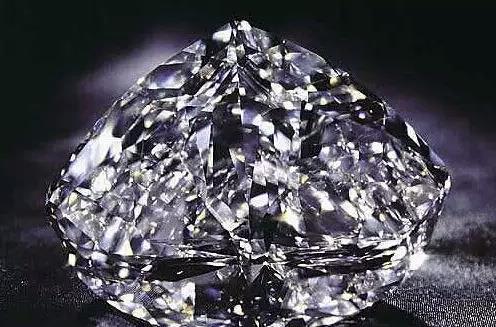 钻石的成色等级怎么分？