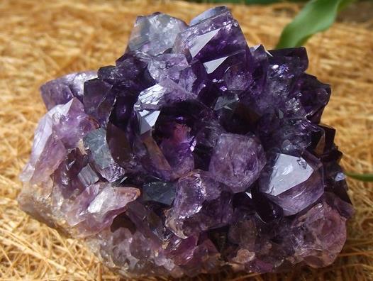 紫水晶可以长期佩戴吗？