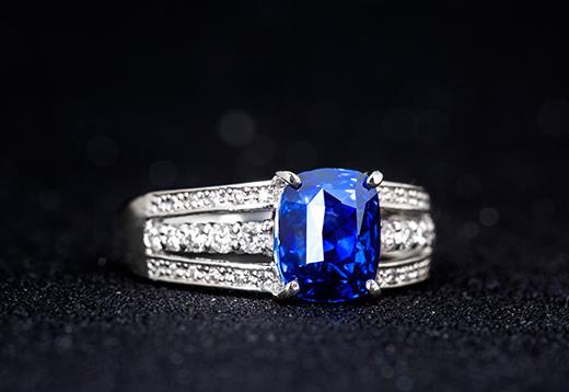 蓝宝石什么颜色最好？
